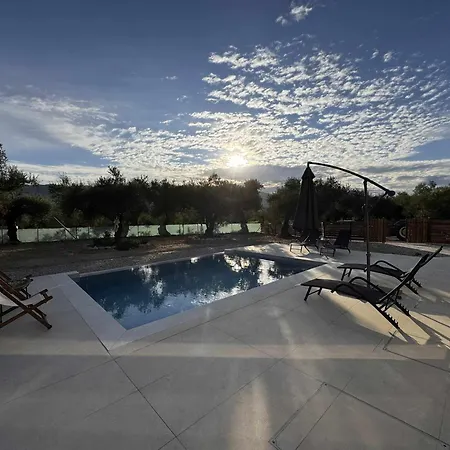 Villa Primavera Kato Yerakarion