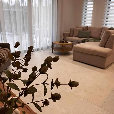 Primavera * Káto Jerakári